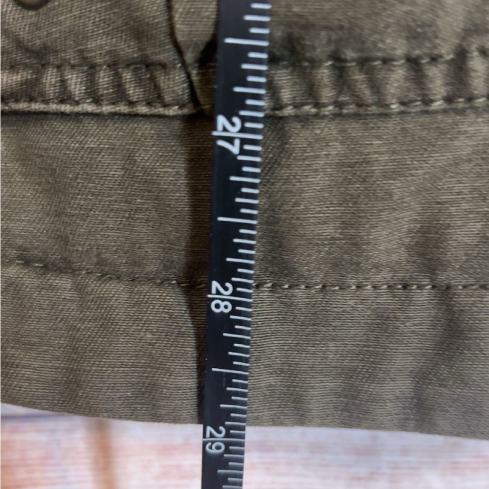 Levi’s Olive Green Women's Utility Jacket - Picture 11 of 13